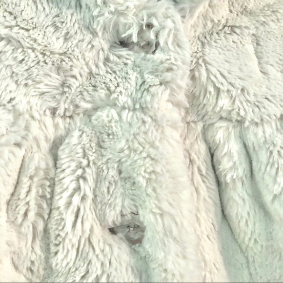 George White Cozy Furry Baby Girl Winter Peacoat - Picture 6 of 7